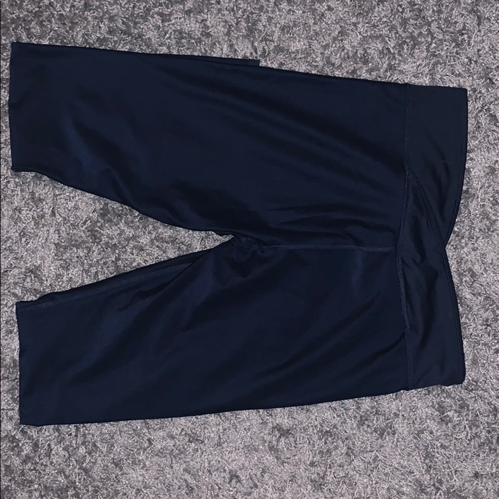 Fabletics Full Length Navy Leggings!